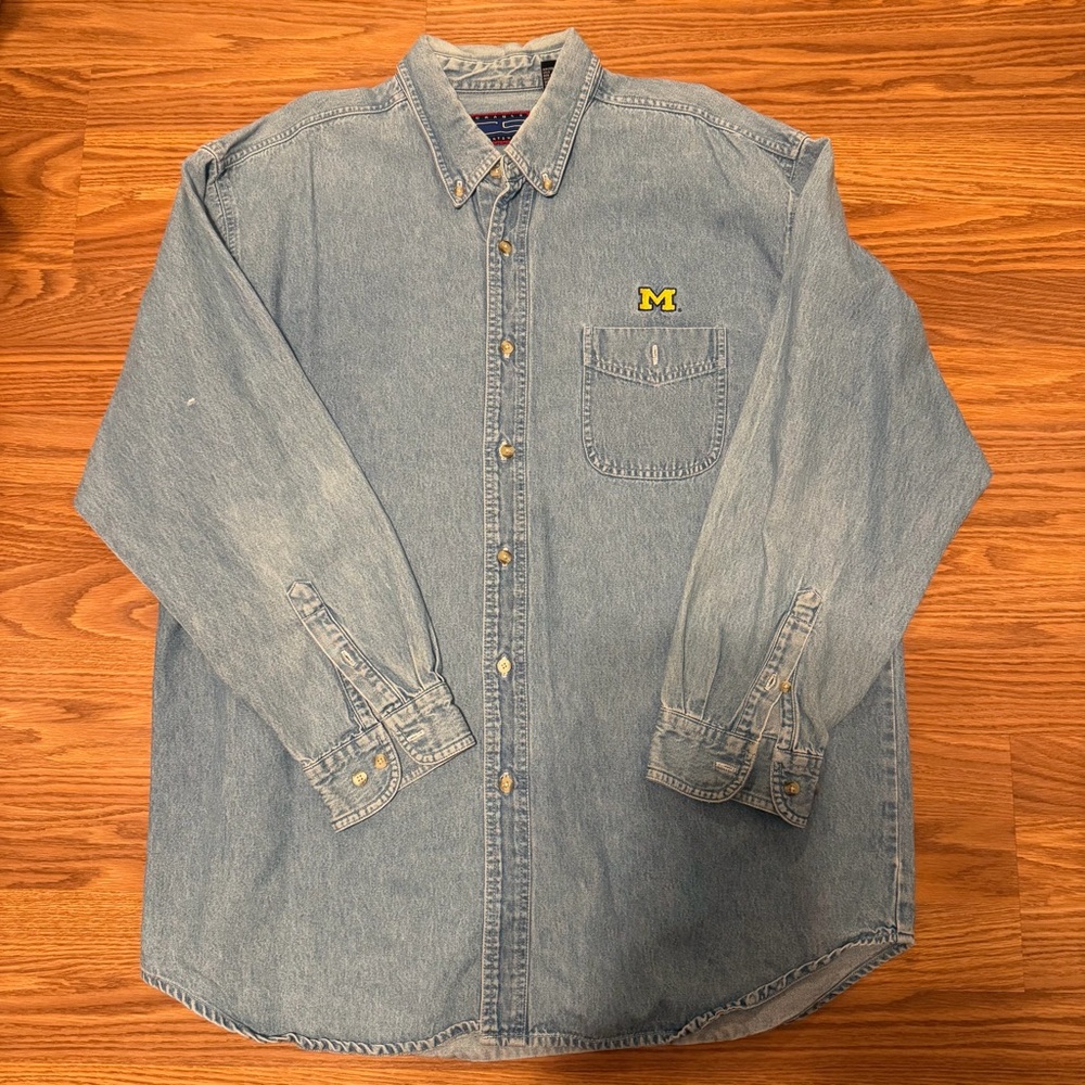 Casual Denim Button-Down Shirt with Embroidered Patch